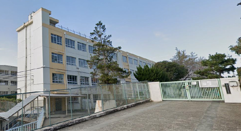 日吉台小学校